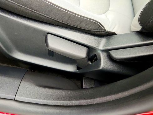 Used 2025 Ford Escape Active w/ Cold Weather Package image 10