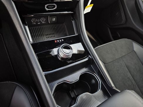 New 2026 Jeep Grand Cherokee Altitude RWD image 10