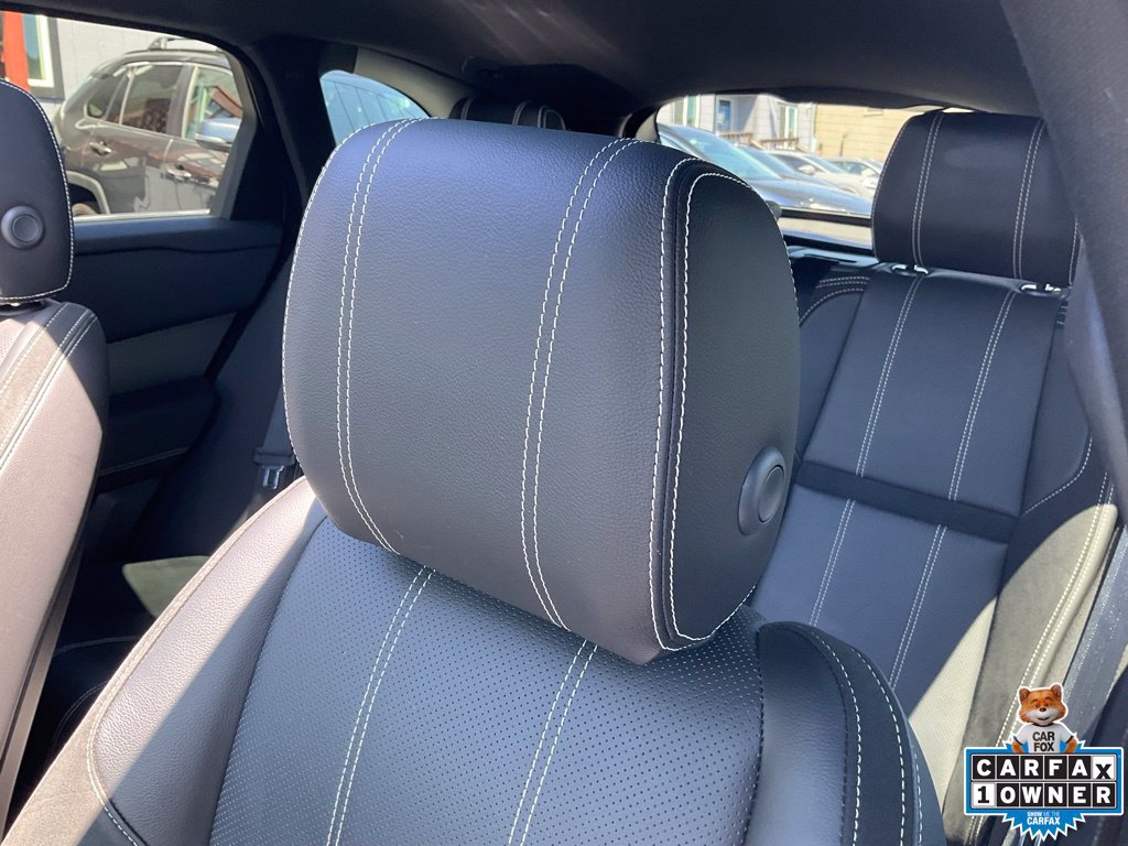 Used 2018 Land Rover Range Rover Velar R-Dynamic SE AWD/4WD image 18