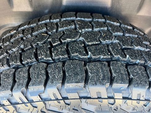 Used 2020 RAM 1500 Big Horn w/ Built-to-serve Edition image 13