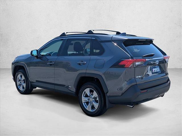 Used 2024 Toyota RAV4 LE AWD/4WD image 7