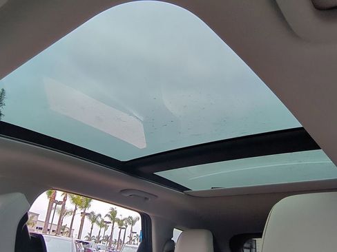 Used 2026 Kia Sportage EX w/ EX Panoramic Sunroof Package image 17