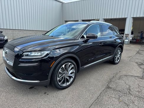 Used 2023 Lincoln Nautilus Reserve w/ Equipment Group 201A AWD/4WD image 7