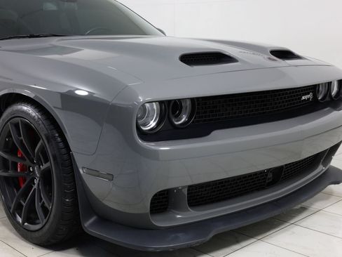 Used 2023 Dodge Challenger SRT Hellcat w/ Driver Convenience Group RWD image 37