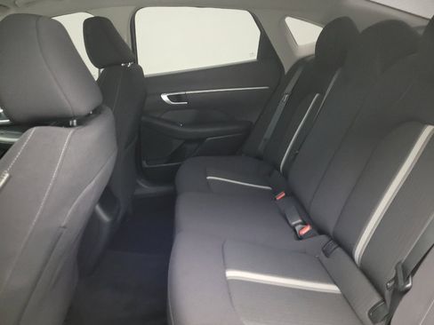 Used 2023 Hyundai Sonata SE FWD image 18