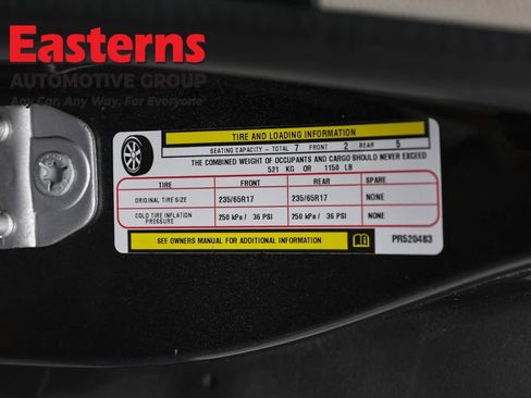 Used 2023 Chrysler Pacifica Touring-L FWD image 35