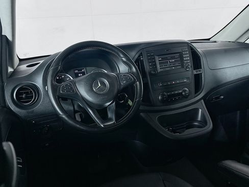 Used 2020 Mercedes-Benz Metris Passenger image 18