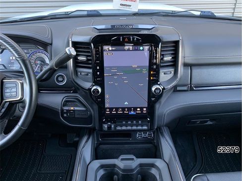 Used 2022 RAM 5500 4x4 Crew Cab image 27