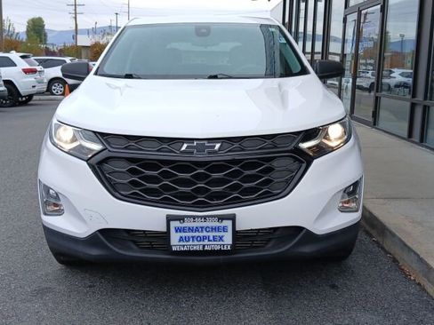 Used 2021 Chevrolet Equinox LS w/ LPO, Blackout Package image 3