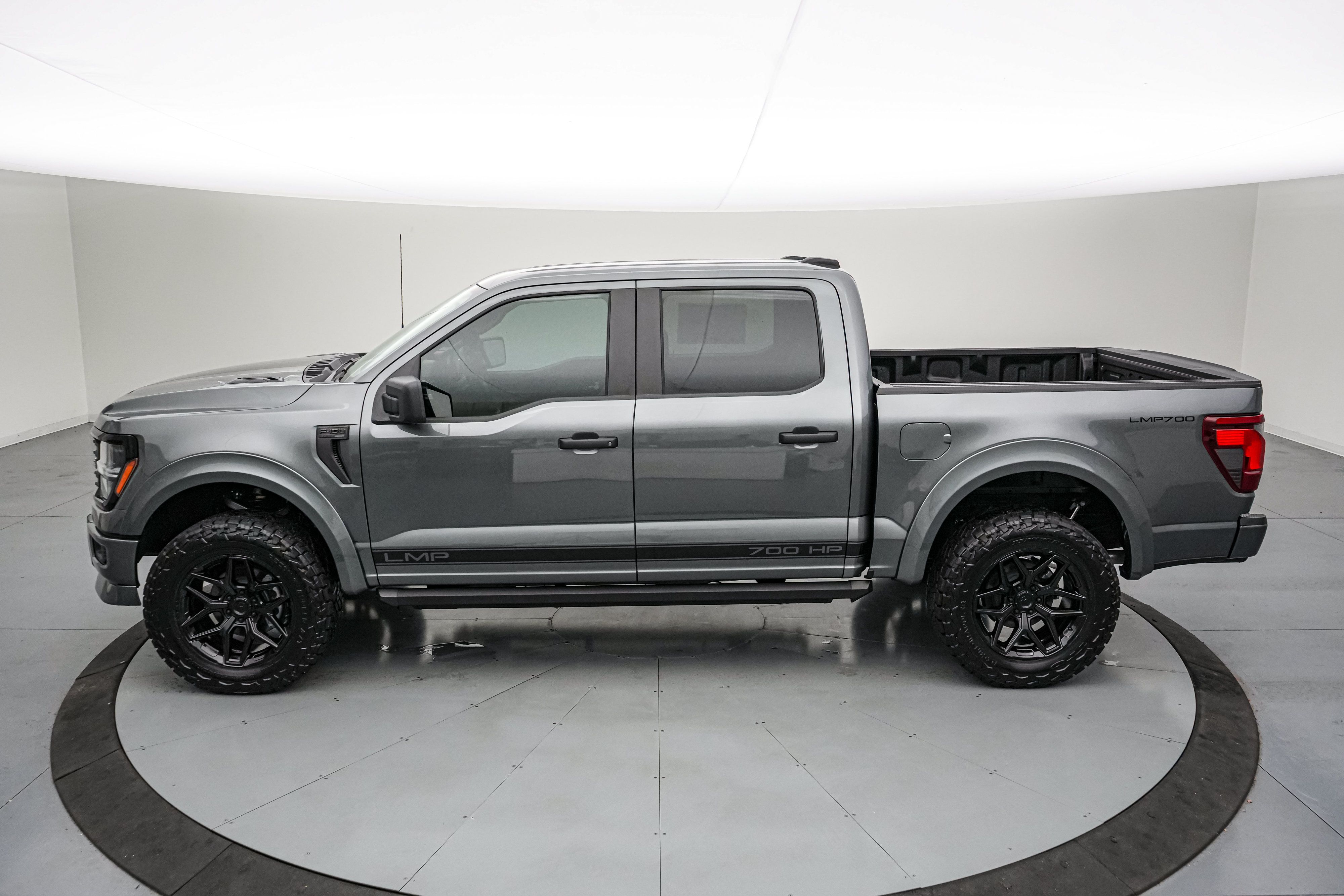 New 2026 Ford F150 STX w/ F-150 LOBO Package AWD/4WD image 9