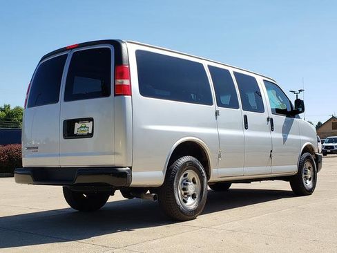Used 2016 Chevrolet Express 2500 LS image 6