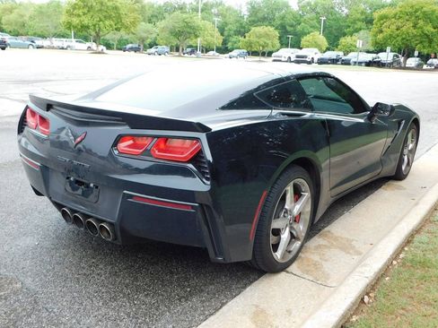Used 2015 Chevrolet Corvette Stingray Coupe w/ 2LT Preferred Equipment Group RWD image 4