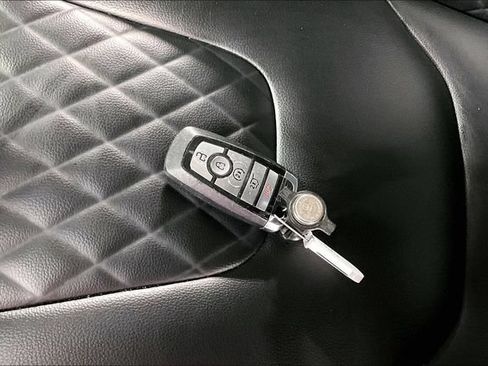 Used 2023 Ford Edge Titanium w/ Cargo Accessory Package AWD/4WD image 30
