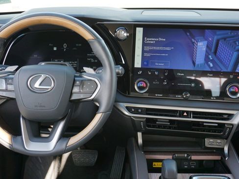 Certified 2025 Lexus RX 350 Premium Plus image 30