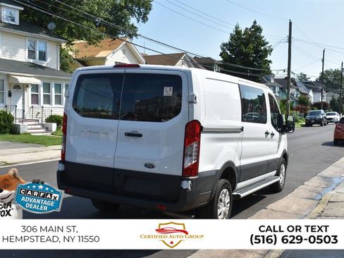 Used 2025 Ford Transit 250 Low Roof RWD image 4