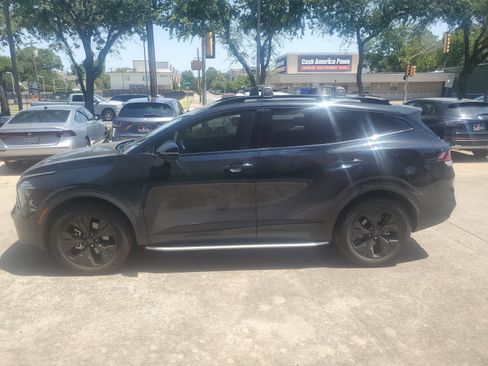 Used 2025 Kia Sportage X-Line w/ Premium Package AWD/4WD image 3