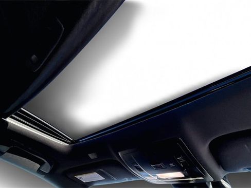 Used 2025 Lexus IS 350 F Sport image 24