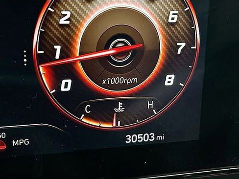 Used 2024 Hyundai Elantra SEL image 29