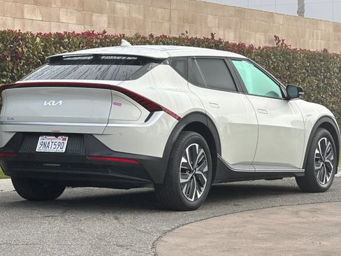 Used 2024 Kia EV6 Light image 4