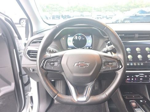 Used 2023 Chevrolet Bolt EUV Premier w/ Sun & Sound Package image 20