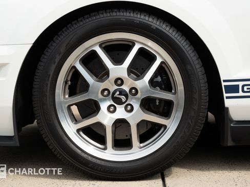 Used 2008 Ford Mustang Shelby GT500 RWD image 13