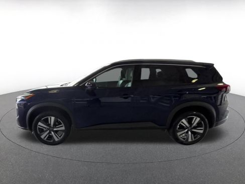 Used 2026 Nissan Rogue SL FWD image 8
