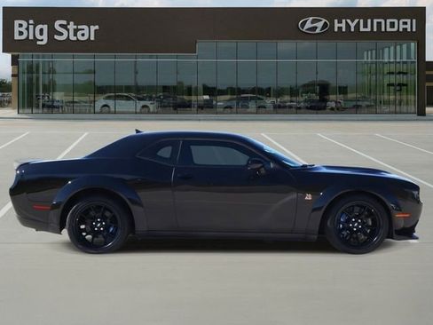 Used 2023 Dodge Challenger R/T Scat Pack RWD image 5