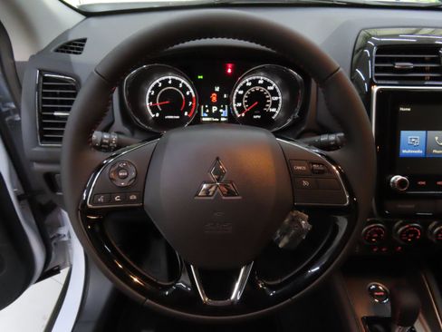 New 2025 Mitsubishi Outlander Sport LE image 14