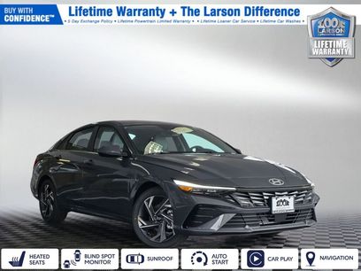 New 2026 Hyundai Elantra Limited w/ Cargo Package