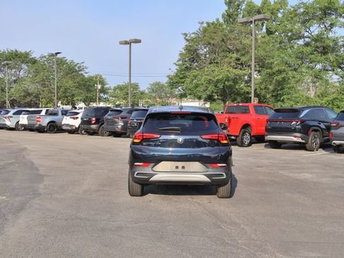 Used 2021 Buick Encore GX Preferred w/ Cold Weather Comfort Package AWD/4WD image 6