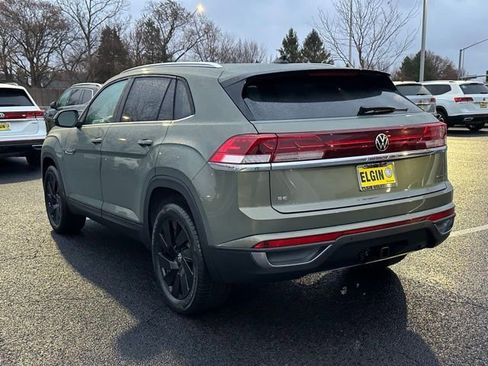 New 2026 Volkswagen Atlas Cross Sport SE image 4