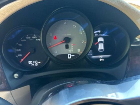 Used 2015 Porsche Macan S AWD/4WD image 3