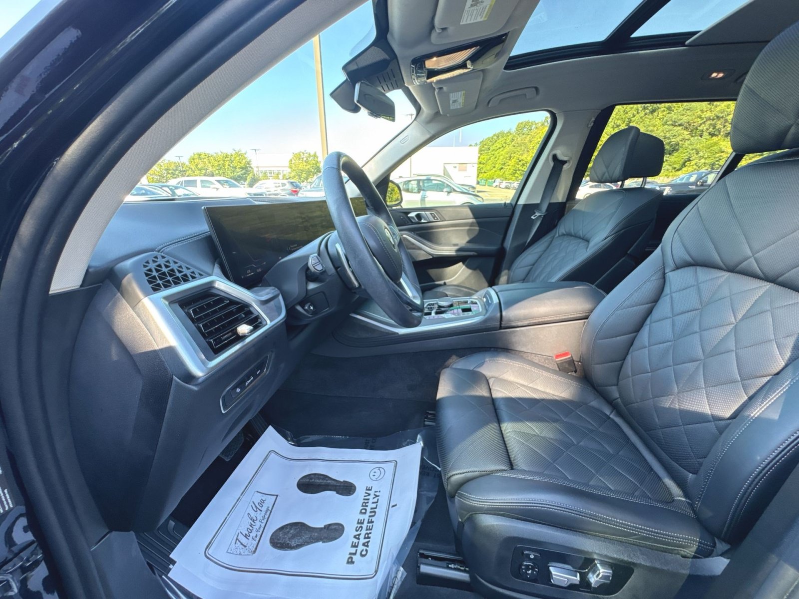 Certified 2024 BMW X7 xDrive40i w/ Premium Package AWD/4WD image 10
