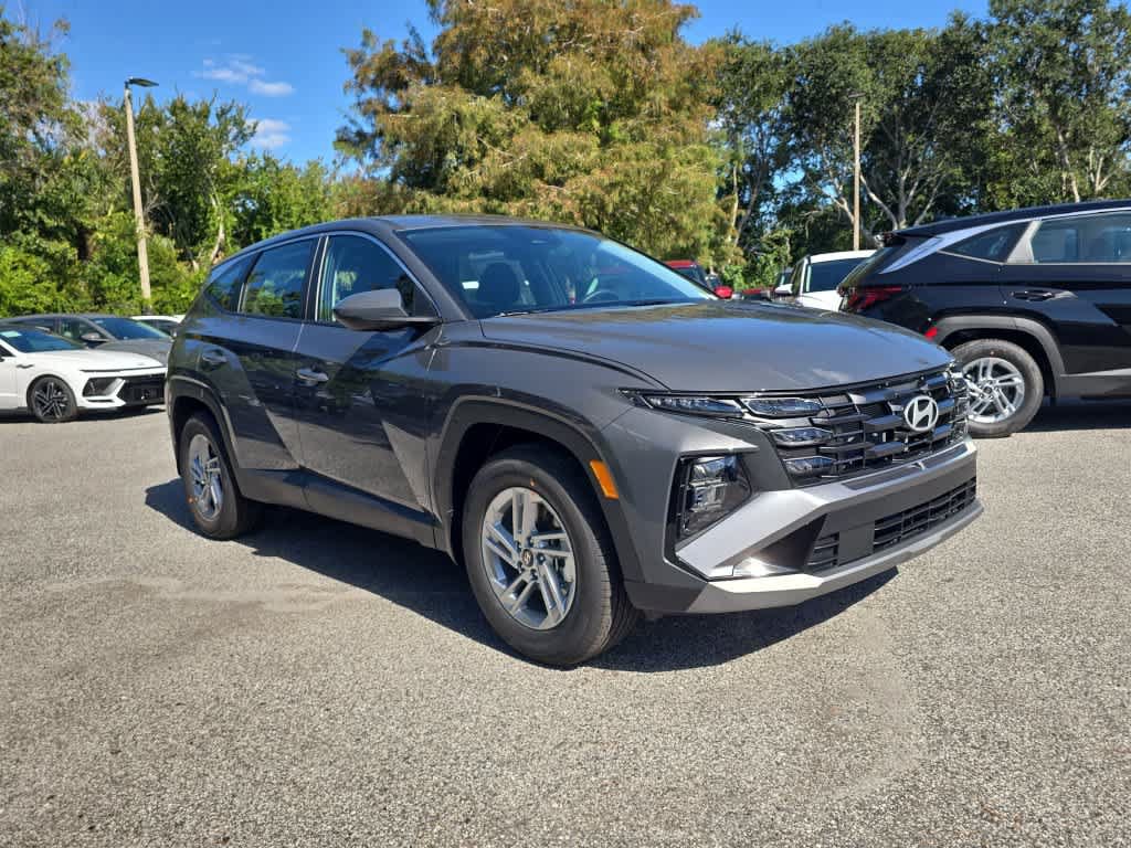 New 2026 Hyundai Tucson SE w/ Tow & Go Package FWD image 9