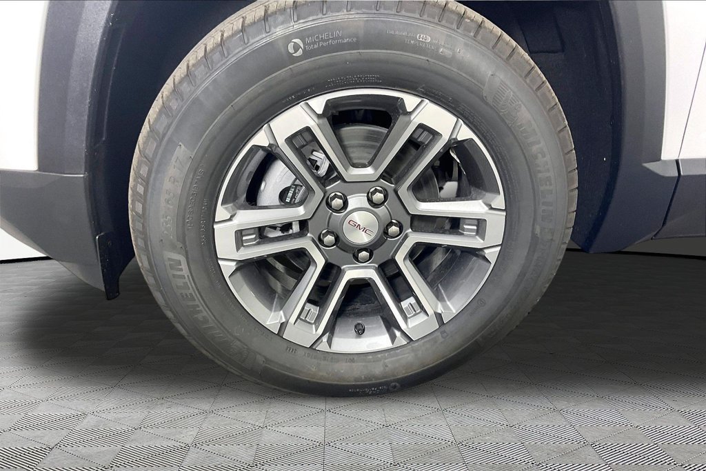 New 2027 GMC Terrain Elevation AWD/4WD image 13