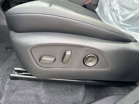 New 2026 GMC Acadia Elevation w/ Black Edition AWD/4WD image 9