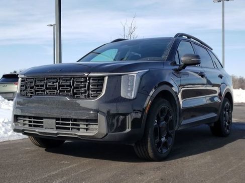 Used 2025 Kia Sorento SX Prestige image 3