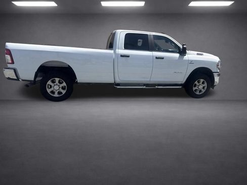 Used 2024 RAM 2500 Big Horn AWD/4WD image 15