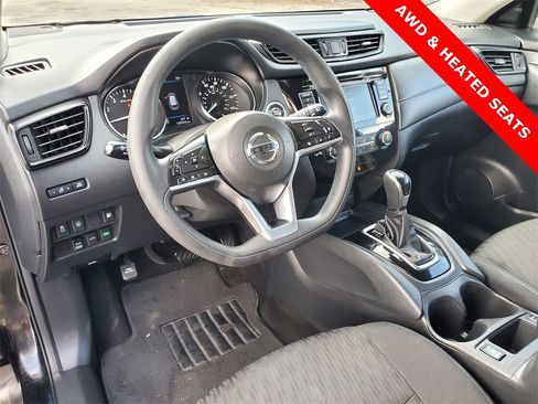 Used 2020 Nissan Rogue S image 10