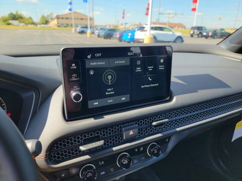 New 2026 Honda HR-V Sport image 31