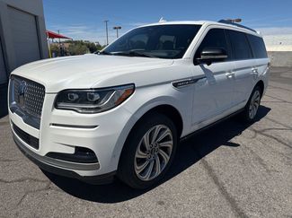 Used 2023 Lincoln Navigator Reserve video 1