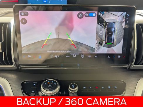 Certified 2025 Ford Expedition Platinum image 10