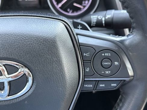Used 2023 Toyota Camry SE image 15