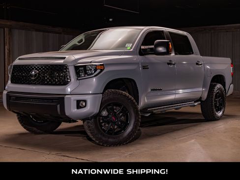 Used 2020 Toyota Tundra SR5 w/ TRD 18" Wheel Package AWD/4WD image 4