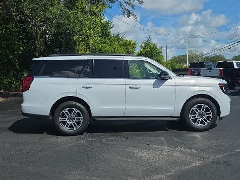 Certified 2025 Ford Expedition Active RWD image 7
