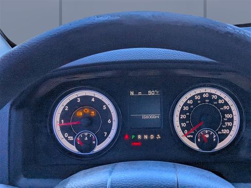 Used 2015 RAM 1500 Express image 27