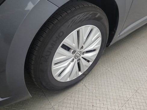 Used 2019 Volkswagen Jetta S w/ Driver Assistance Package FWD image 31