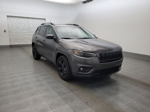 Used 2019 Jeep Cherokee Latitude Plus FWD image 13
