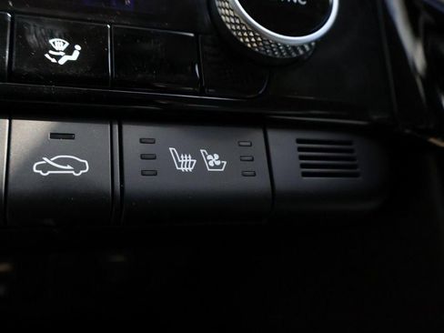 New 2025 Hyundai Elantra Limited image 38