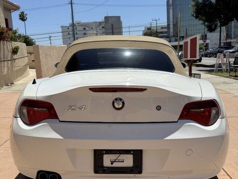 Used 2006 BMW Z4 3.0i RWD image 28